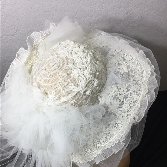 Bridal Wedding Hat w/ Veil and Train main image 13